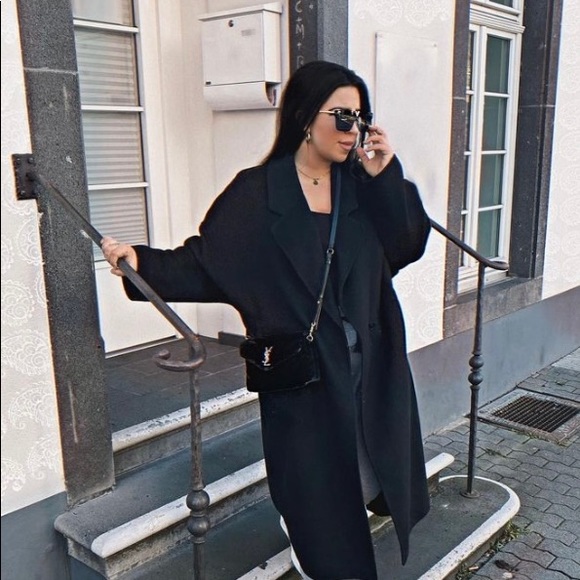 Zara Black Oversized Wool Coat. NWT. Size M-Large. - Picture 2 of 8